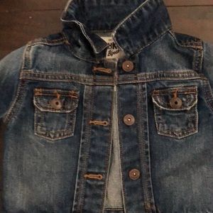 OshKosh B'gosh Jackets & Coats - Baby girl jean jacket excellent condition! OshKosh B'gosh Jackets & Coats - Baby girl jean jacket excellent condition!
